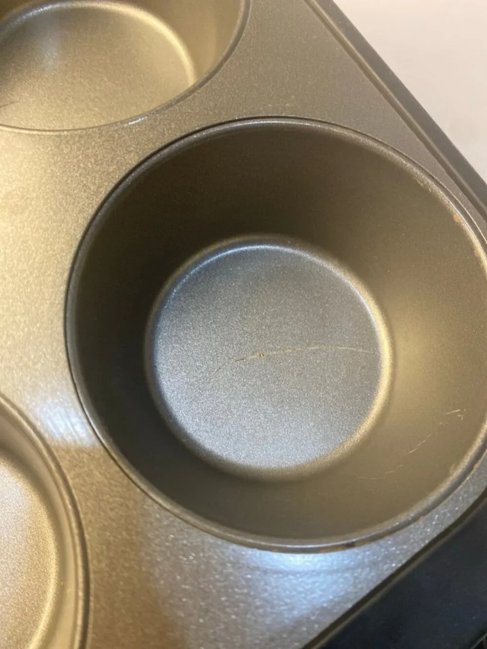 Set of 3 Baking Muffin Pans Nonstick Kitchenware Bakeware